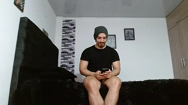 Ian Daviz online show from 12/21/25, 06:20