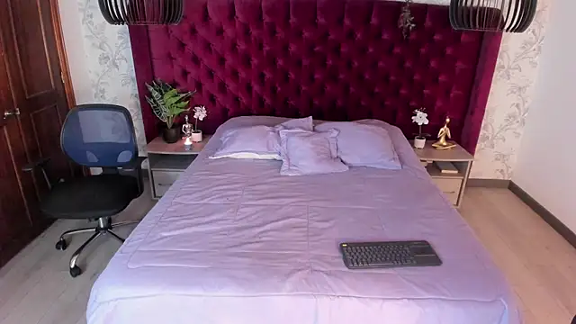 Ian Daviz online show from 03/19/25, 07:49