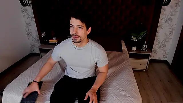 Ian Daviz online show from 10/08/25, 11:45