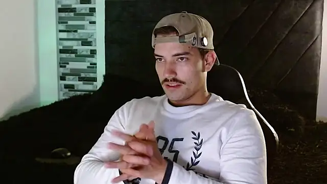 Ian Daviz online show from 03/24/26, 01:27