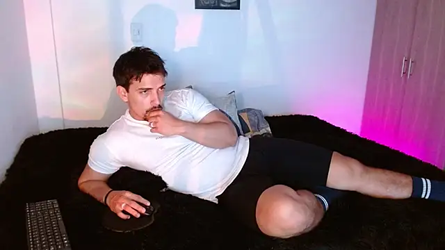 Ian Daviz online show from 12/01/25, 08:53