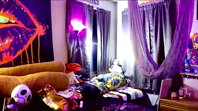 Snapshot of KRYZTALYNXXX chatting on 02/20/25, 10:59 KRYZTALYNXXX online show from 02/20/25, 10:59