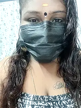 Snapshot of simran21 chatting on 02/22/25, 02:19 simran21 online show from 02/22/25, 02:19