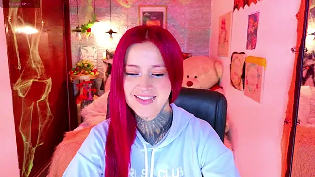 meghan nill online show from 10/06/25, 03:08