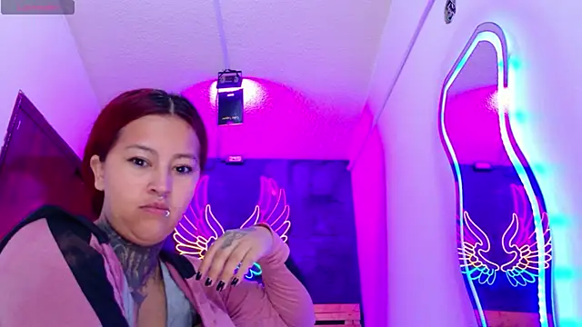 meghan nill online show from 03/25/26, 03:06