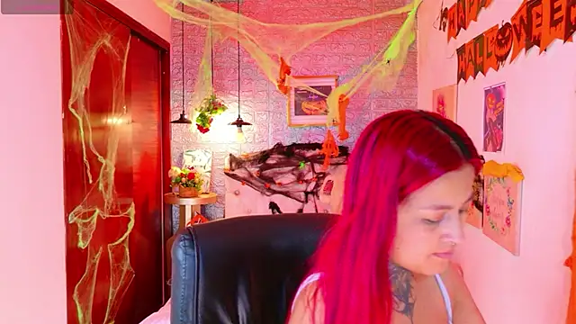 meghan nill online show from 10/30/25, 02:54