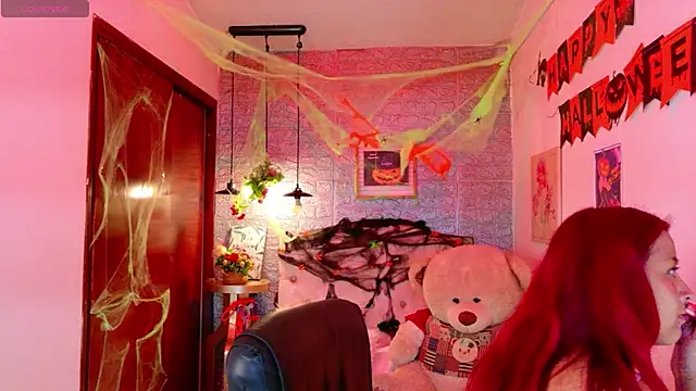 meghan nill online show from 10/14/25, 02:56