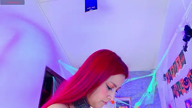 meghan nill online show from 10/31/25, 02:41