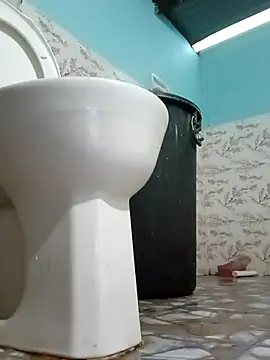 Snapshot of Sunnyboy7897 chatting on 11/10/25, 07:46 Sunnyboy7897 online show from 11/10/25, 07:46