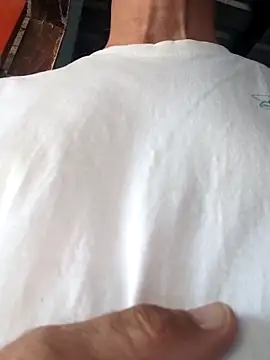 Snapshot of Sunnyboy7897 chatting on 03/08/26, 03:32 Sunnyboy7897 online show from 03/08/26, 03:32