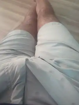 Snapshot of Sunnyboy7897 chatting on 02/13/26, 02:55 Sunnyboy7897 online show from 02/13/26, 02:55