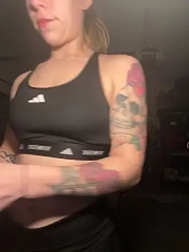 shesexplicit online show from 12/23/25, 02:44