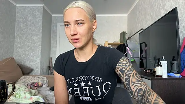 AnneBall online show from 03/07/26, 08:32