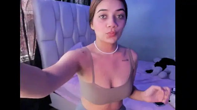 KittyKlum online show from 02/15/25, 03:50