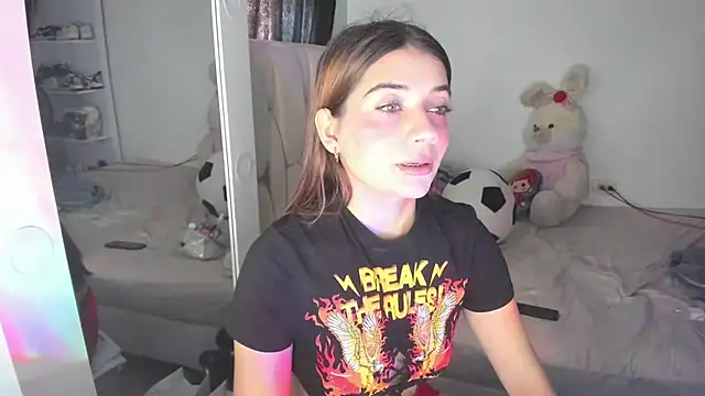 KittyKlum online show from 04/10/26, 05:53