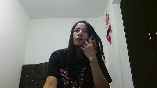 canela-hot34 online show from 10/23/25, 05:22