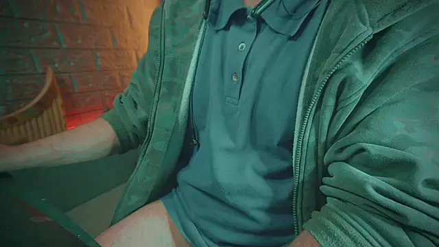 Snapshot of alex-volo chatting on 12/14/24, 12:01 alex-volo online show from 12/14/24, 12:01