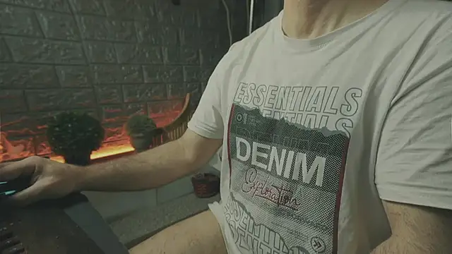 Snapshot of alex-volo chatting on 10/11/25, 08:04 alex-volo online show from 10/11/25, 08:04