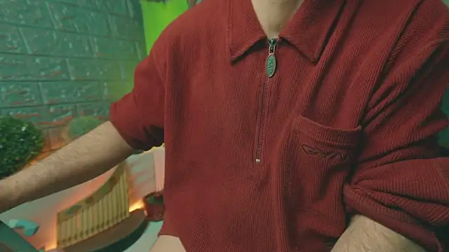 Snapshot of alex-volo chatting on 03/13/25, 05:33 alex-volo online show from 03/13/25, 05:33