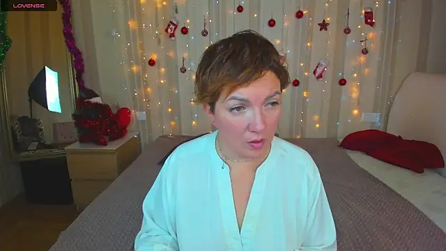 Snapshot of Katherine_Fox chatting on 01/06/25, 07:52 Katherine Fox online show from 01/06/25, 07:52