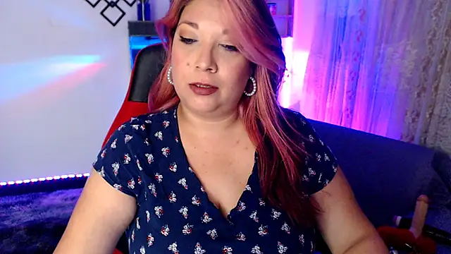 Scarlette thoms online show from 03/17/25, 12:21