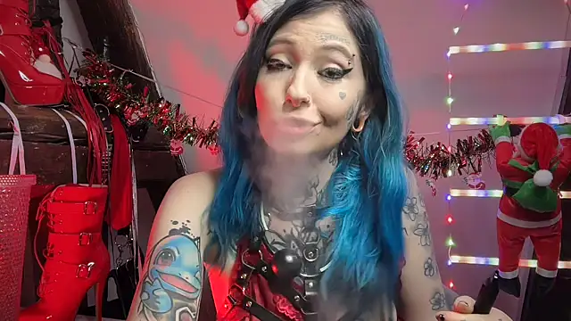 coyemoo online show from 12/22/25, 03:34