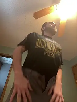 Snapshot of SmokingSloth chatting on 02/04/26, 06:36 SmokingSloth online show from 02/04/26, 06:36