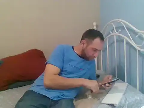 SmokingSloth online show from 03/11/25, 11:01