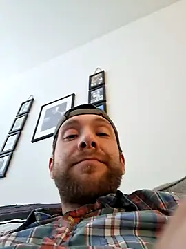 Snapshot of SmokingSloth chatting on 02/19/26, 07:33 SmokingSloth online show from 02/19/26, 07:33