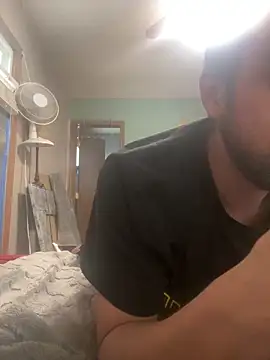 Snapshot of SmokingSloth chatting on 02/05/26, 07:10 SmokingSloth online show from 02/05/26, 07:10