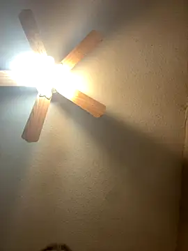 SmokingSloth online show from 11/30/25, 09:32