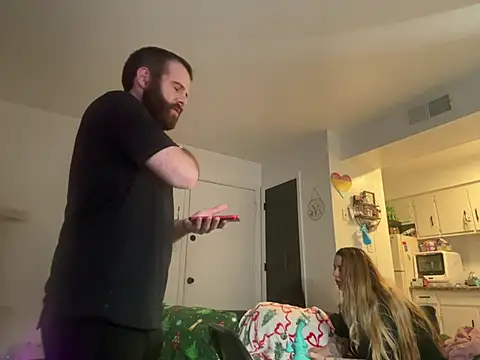 Snapshot of SpunCandy chatting on 02/21/26, 06:32 SpunCandy online show from 02/21/26, 06:32