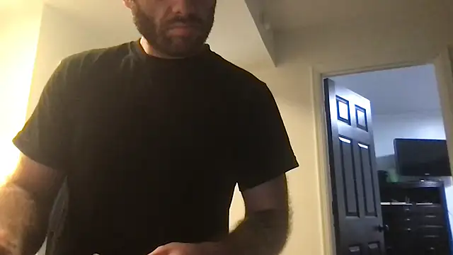 Snapshot of SpunCandy chatting on 10/12/25, 06:04 SpunCandy online show from 10/12/25, 06:04