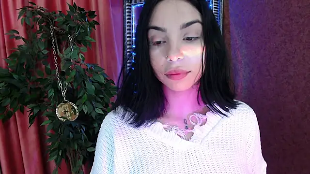 Snapshot of MissJuliax chatting on 11/15/25, 06:50 MissJuliax online show from 11/15/25, 06:50