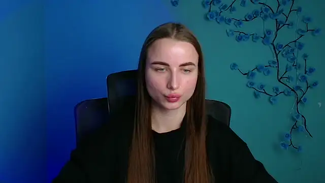 Eva Janee online show from 05/12/26, 11:27
