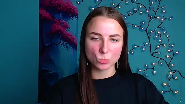 Eva Janee online show from 10/22/25, 11:31