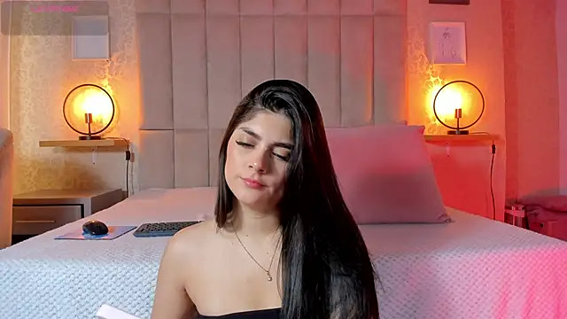 Amy-Saenz online show from 10/03/25, 03:24