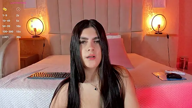 Snapshot of Amy-Saenz chatting on 02/05/26, 04:14 Amy-Saenz online show from 02/05/26, 04:14