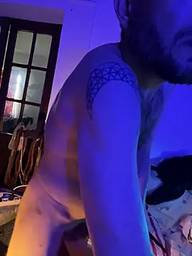 PutaNieves1983 online show from 02/04/26, 11:05