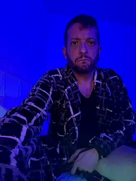 PutaNieves1983 online show from 12/19/25, 05:54