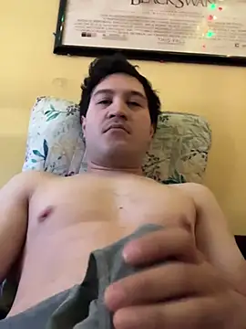 Sleeker99 online show from 12/18/24, 04:49