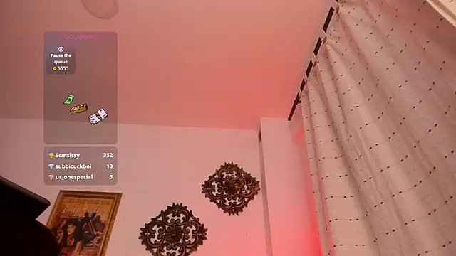 Snapshot of VeronicaGilss chatting on 07/15/26, 12:39 VeronicaGilss online show from 07/15/26, 12:39