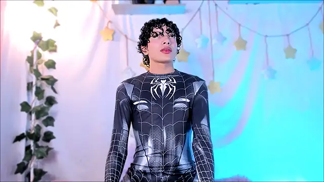 Im Alejo online show from 05/17/26, 03:28