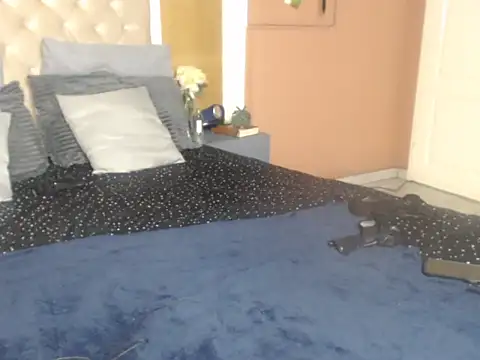 BlackJaguar30 online show from 12/19/25, 06:10