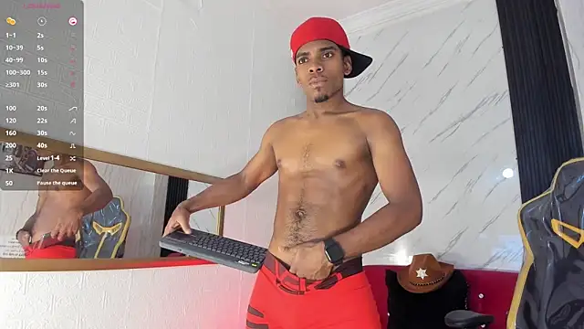 Snapshot of Jack_Muscles69_ chatting on 03/07/25, 03:29 Jack Muscles69 online show from 03/07/25, 03:29