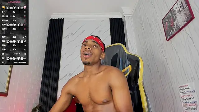 Snapshot of Jack_Muscles69_ chatting on 03/11/25, 06:30 Jack Muscles69 online show from 03/11/25, 06:30