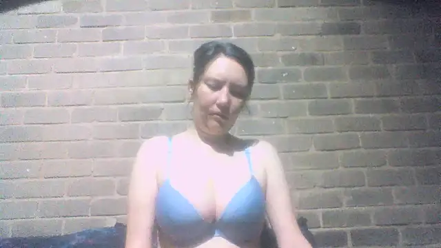 EksJouneMwah online show from 11/27/25, 07:20