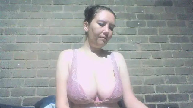 EksJouneMwah online show from 11/07/25, 07:24