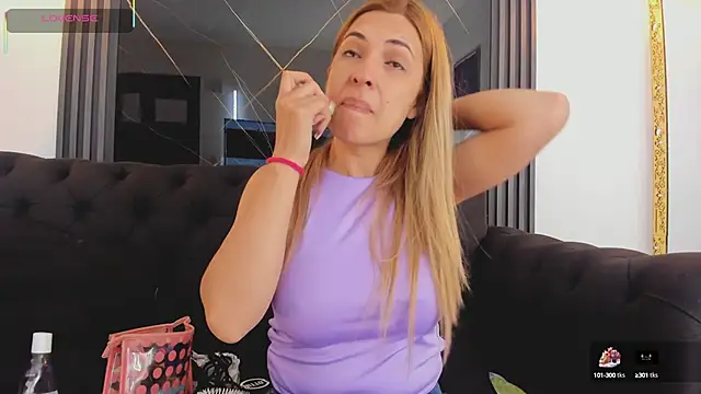 EvaaLovia1 online show from 09/15/25, 01:44