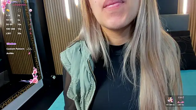 EvaaLovia1 online show from 01/19/26, 02:10